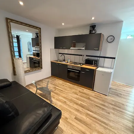 Heidelberg Apartments *